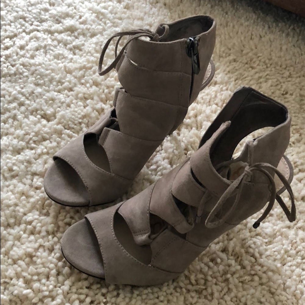 Sam Edelman Suede Pump
